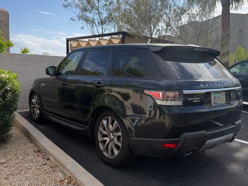 Used 2015 Land Rover Range Rover Sport HSE image 1