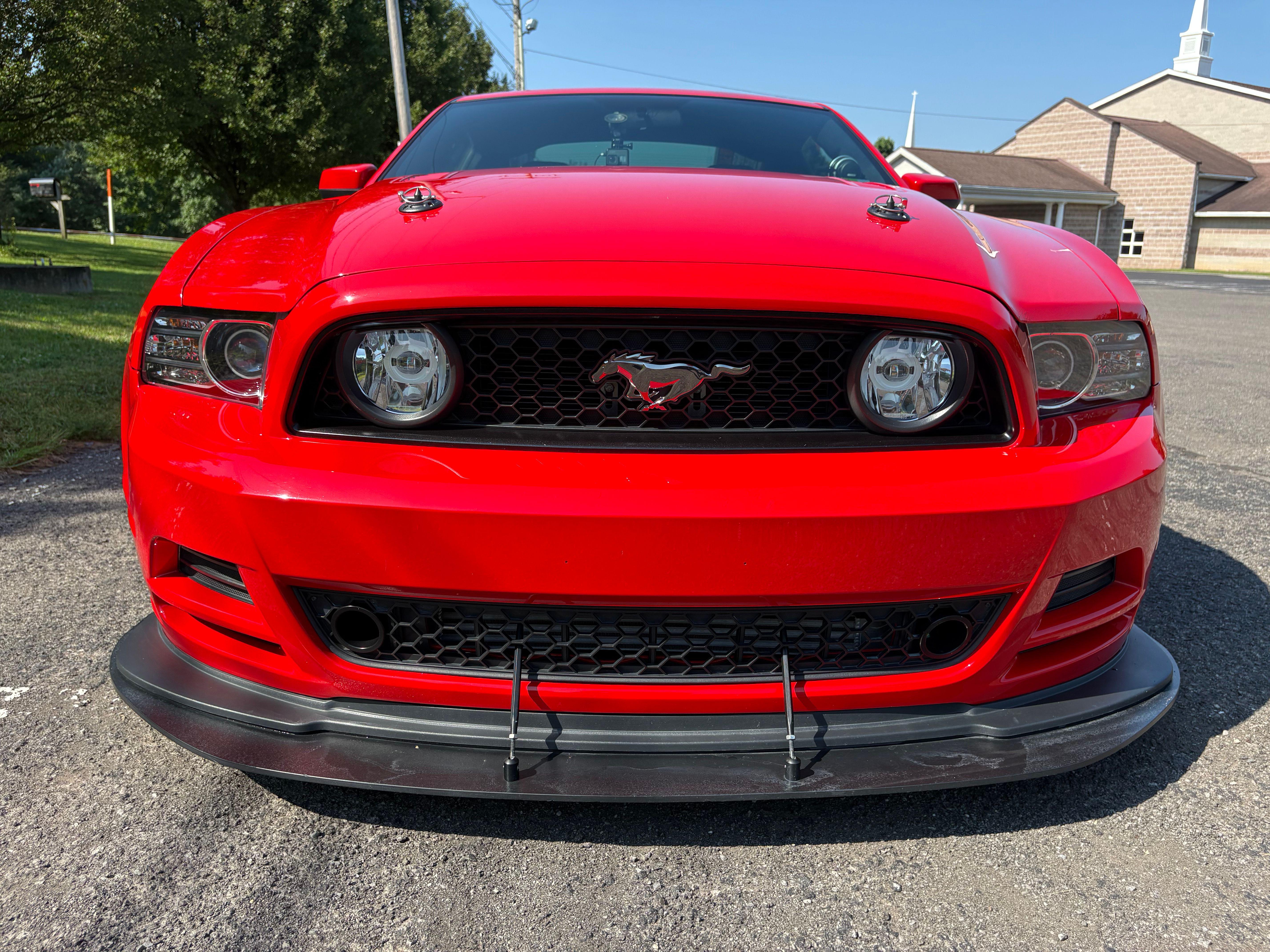 Used 2014 Ford Mustang GT RWD image 10