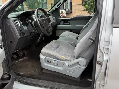 Used 2013 Ford F150 XLT w/ XLT Chrome Pkg AWD/4WD image 8