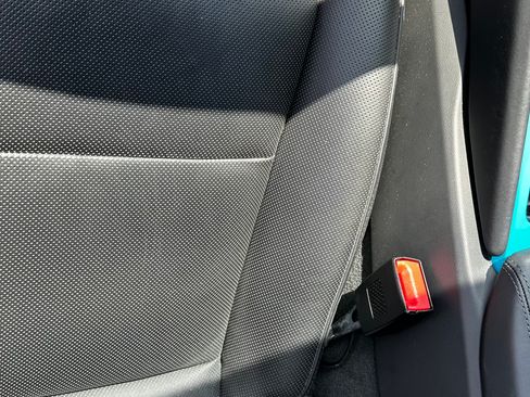 Used 2017 Porsche 911 Turbo S image 21