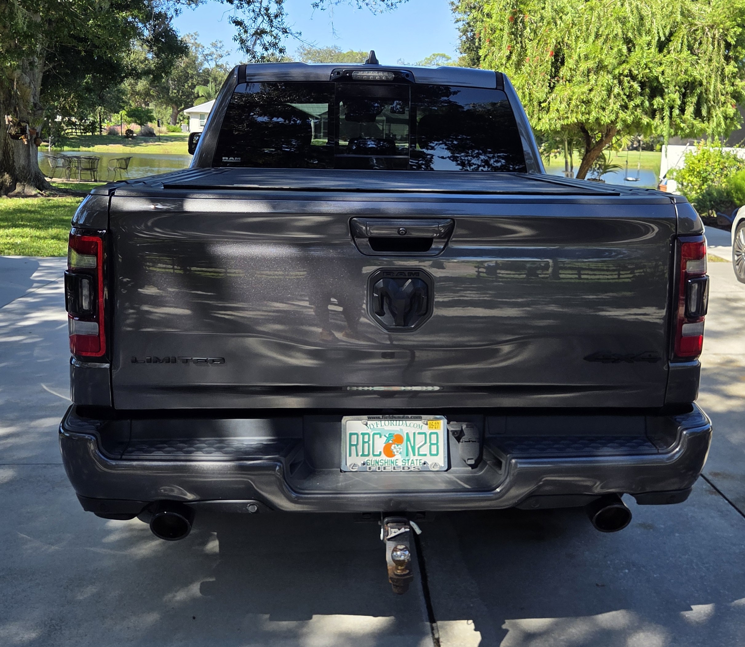 Used 2021 RAM 1500 Limited w/ Night Edition AWD/4WD image 4
