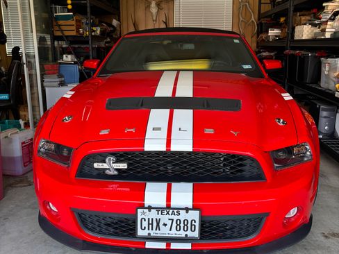 Used 2012 Ford Mustang Shelby GT500 w/ SVT Performance Pkg RWD image 8