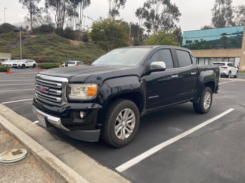 Used 2016 GMC Canyon SLT w/ LPO, Gearon Bar Package AWD/4WD image 2