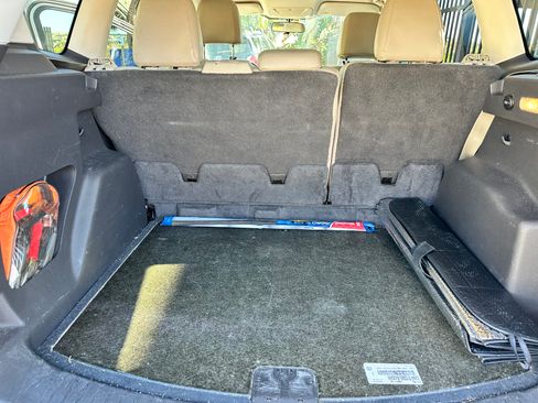 Used 2015 Ford Escape SE w/ Equipment Group 201A image 11