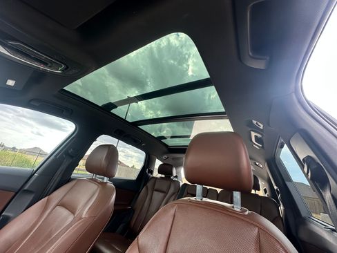 Used 2019 Audi Q7 3.0T Prestige w/ Prestige Package AWD/4WD image 10