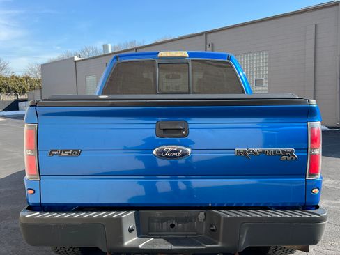 Used 2010 Ford F150 Raptor image 12