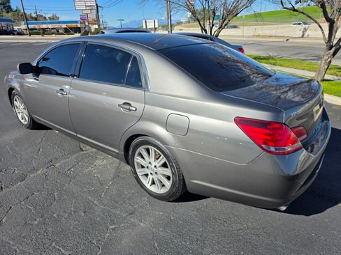 Used 2006 Toyota Avalon Limited image 1
