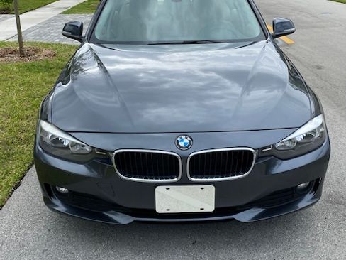 Used 2014 BMW 320i Sedan image 6