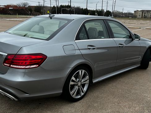 Used 2014 Mercedes-Benz E 350 Sedan image 6