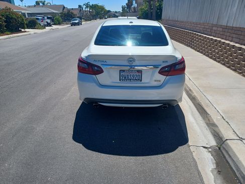 Used 2018 Nissan Altima 2.5 SR w/ SR Special Edition image 2