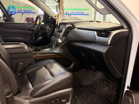 Used 2020 Chevrolet Tahoe LT image 11