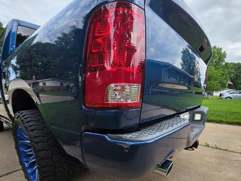 Used 2009 Dodge Ram 1500 Truck Sport AWD/4WD image 9