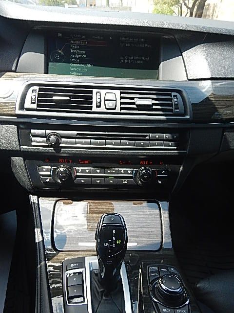 Used 2013 BMW 550i Sedan RWD image 21