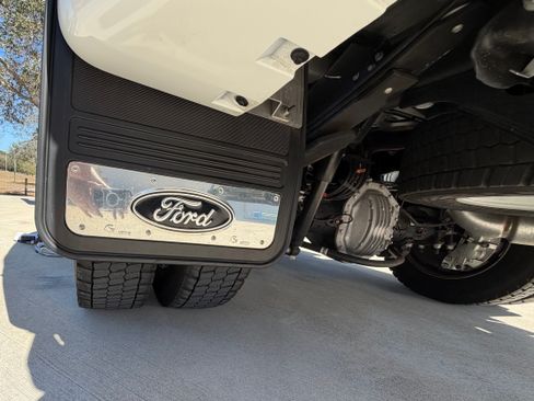 Used 2024 Ford F450 Lariat w/ Lariat Ultimate Package image 12