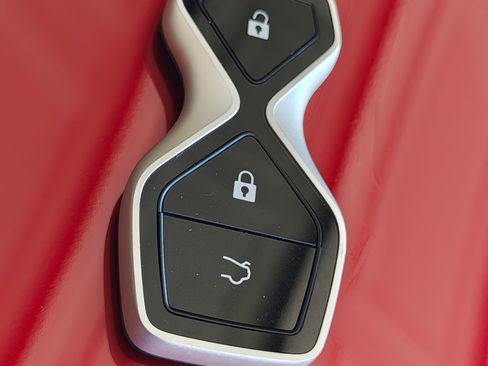 Used 2018 Karma Revero Luxury image 10