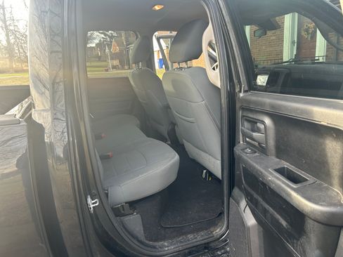 Used 2013 RAM 1500 Express image 20