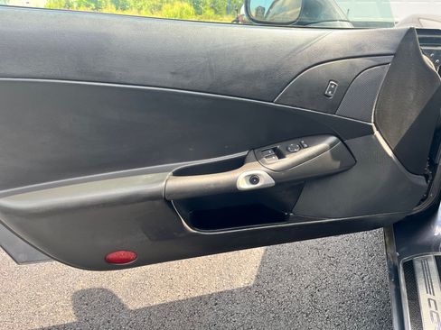 Used 2009 Chevrolet Corvette Coupe image 17