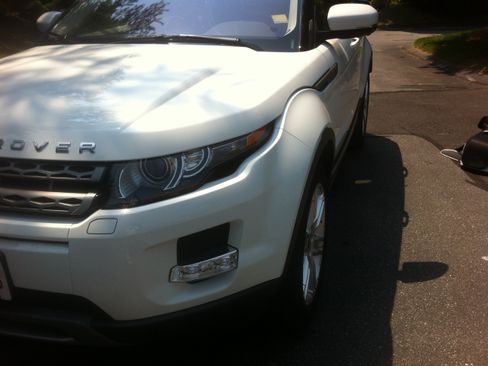 Used 2012 Land Rover Range Rover Evoque Pure Premium image 1