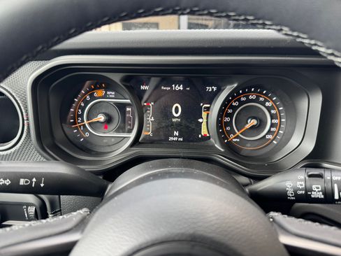 Used 2025 Jeep Wrangler Rubicon w/ Steel Bumper Group image 6