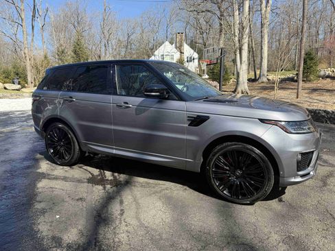 Used 2021 Land Rover Range Rover Sport HSE Dynamic image 4