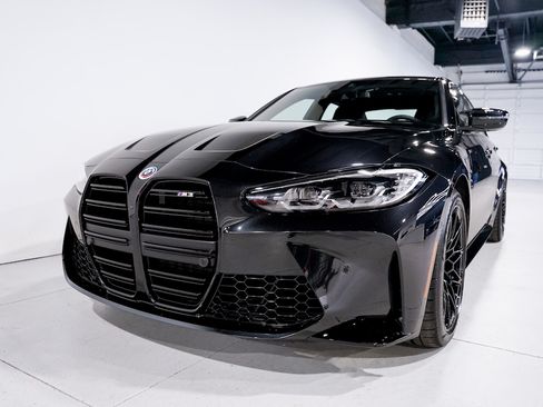 Used 2023 BMW M3 Sedan w/ Executive Package image 8