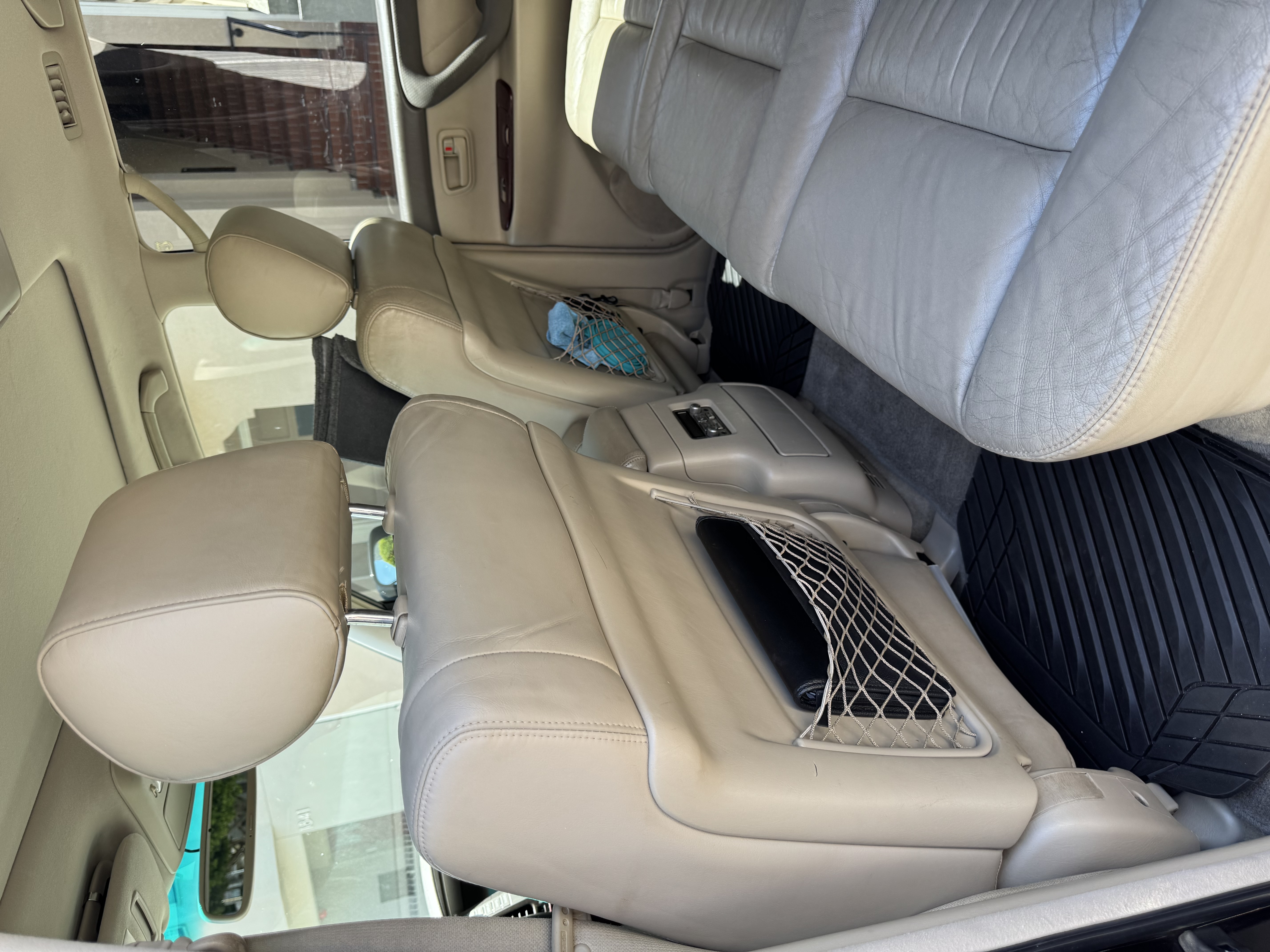 Used 2004 Toyota Land Cruiser AWD/4WD image 14