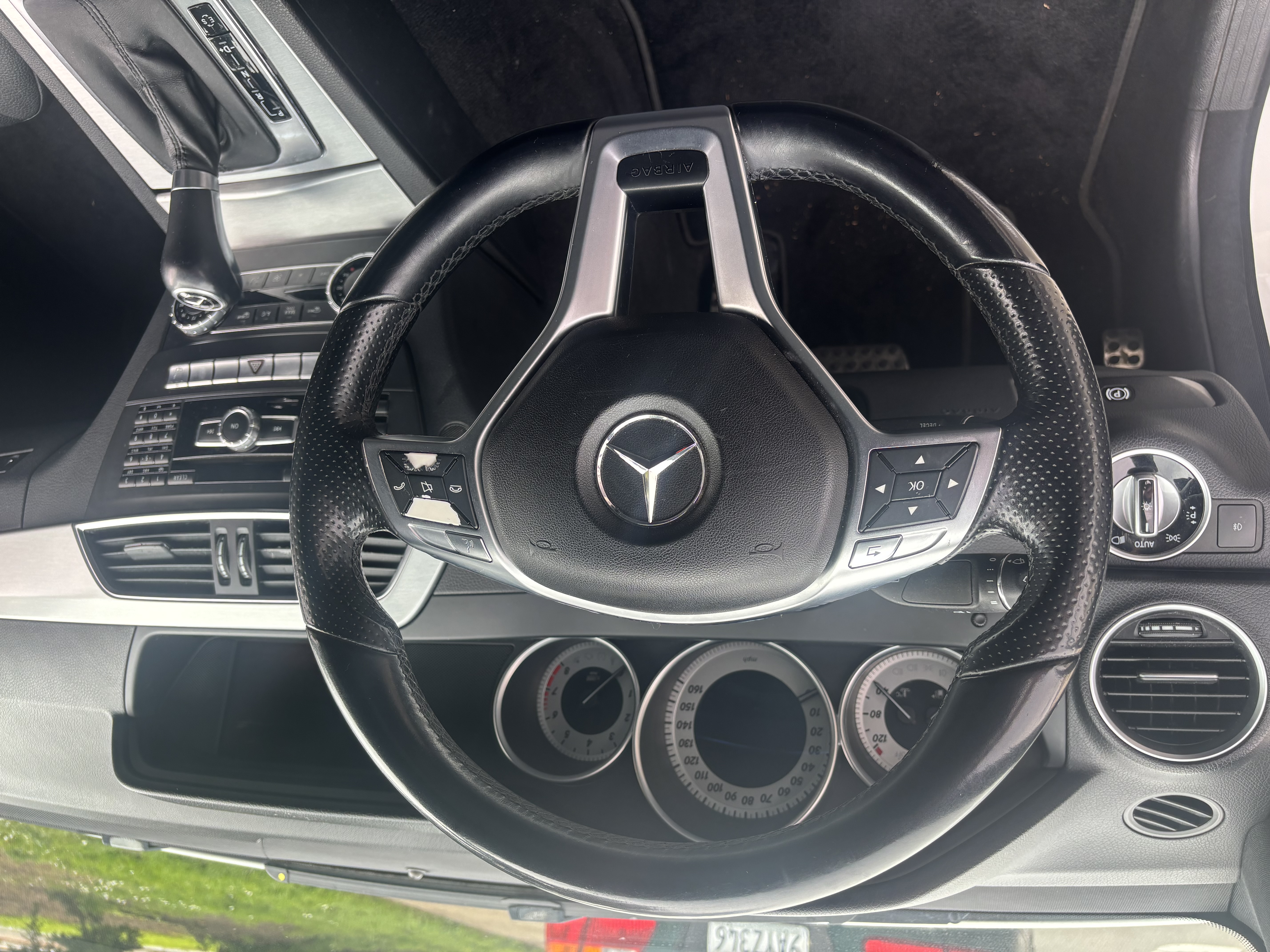 Used 2013 Mercedes-Benz C 250 Sedan image 17