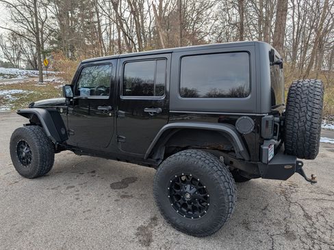 Used 2014 Jeep Wrangler Unlimited Sport w/ Quick Order Package 24S image 8