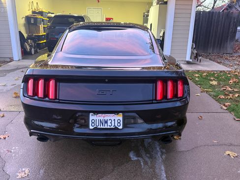 Used 2015 Ford Mustang GT w/ GT Performance Package image 11
