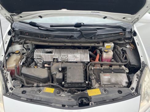 Used 2012 Toyota Prius Three image 14