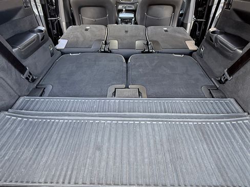 Used 2019 Volvo XC90 T6 R-Design w/ Advanced Package image 27