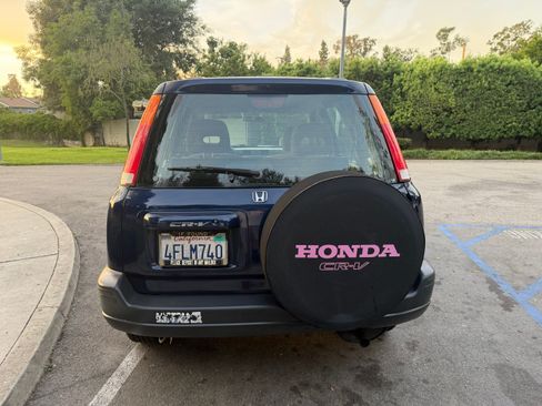 Used 1999 Honda CR-V LX image 10