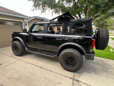 Used 2025 Ford Bronco 4-Door AWD/4WD image 16