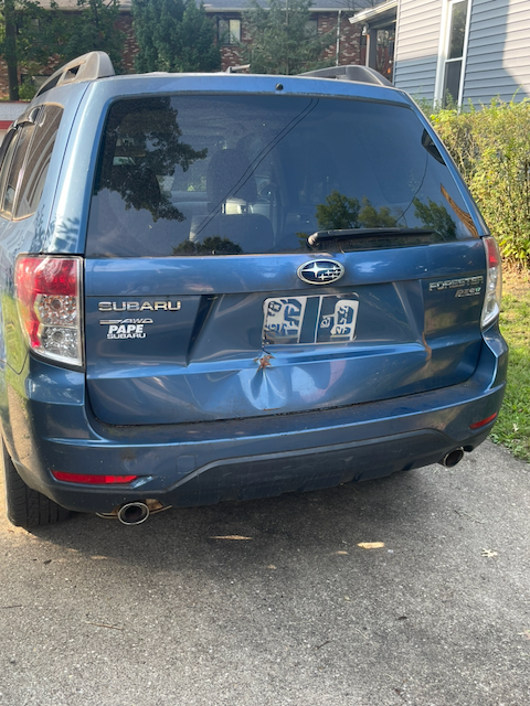 Used 2010 Subaru Forester 2.5X Limited AWD/4WD image 5