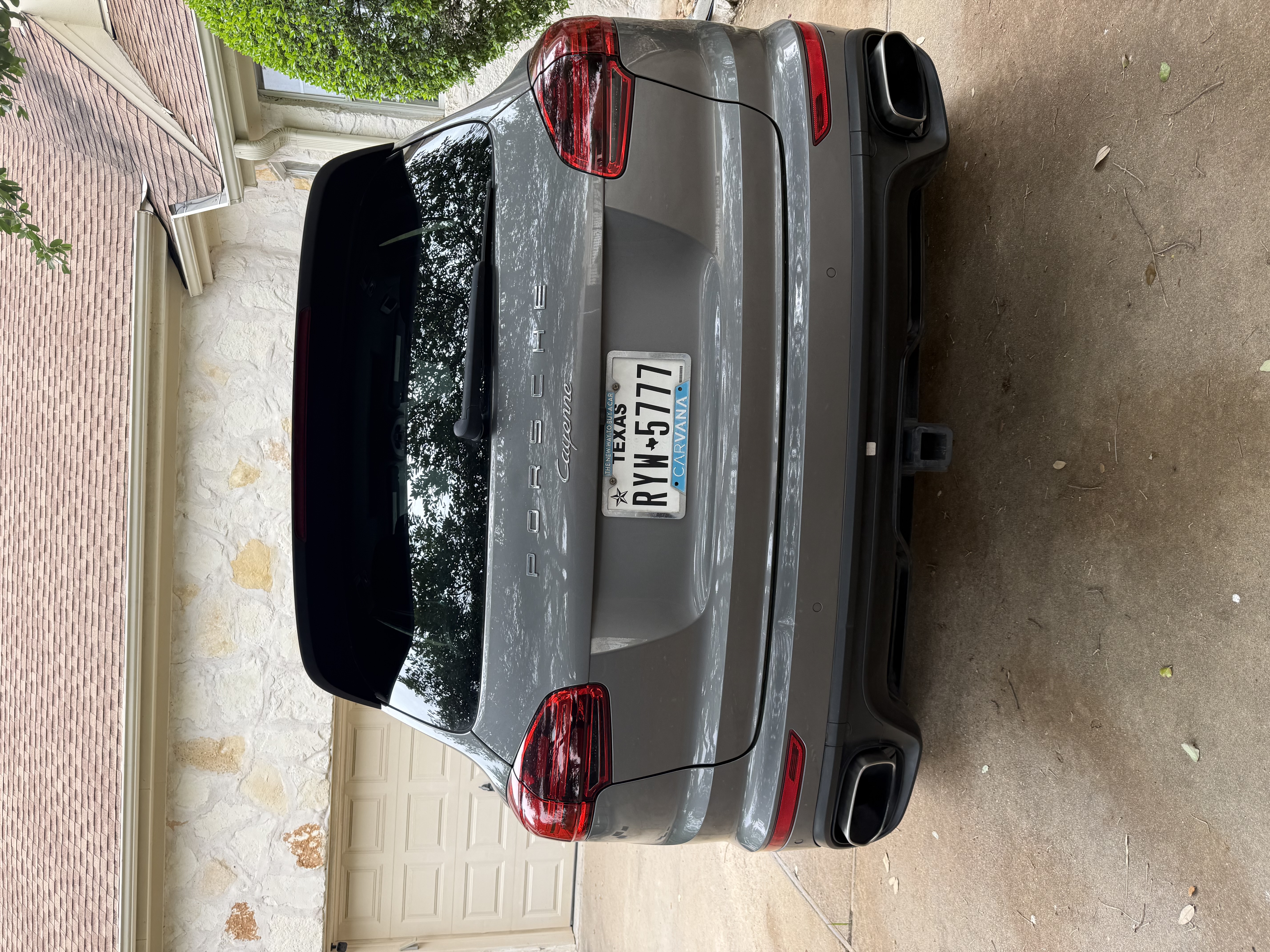 Used 2016 Porsche Cayenne AWD/4WD image 8