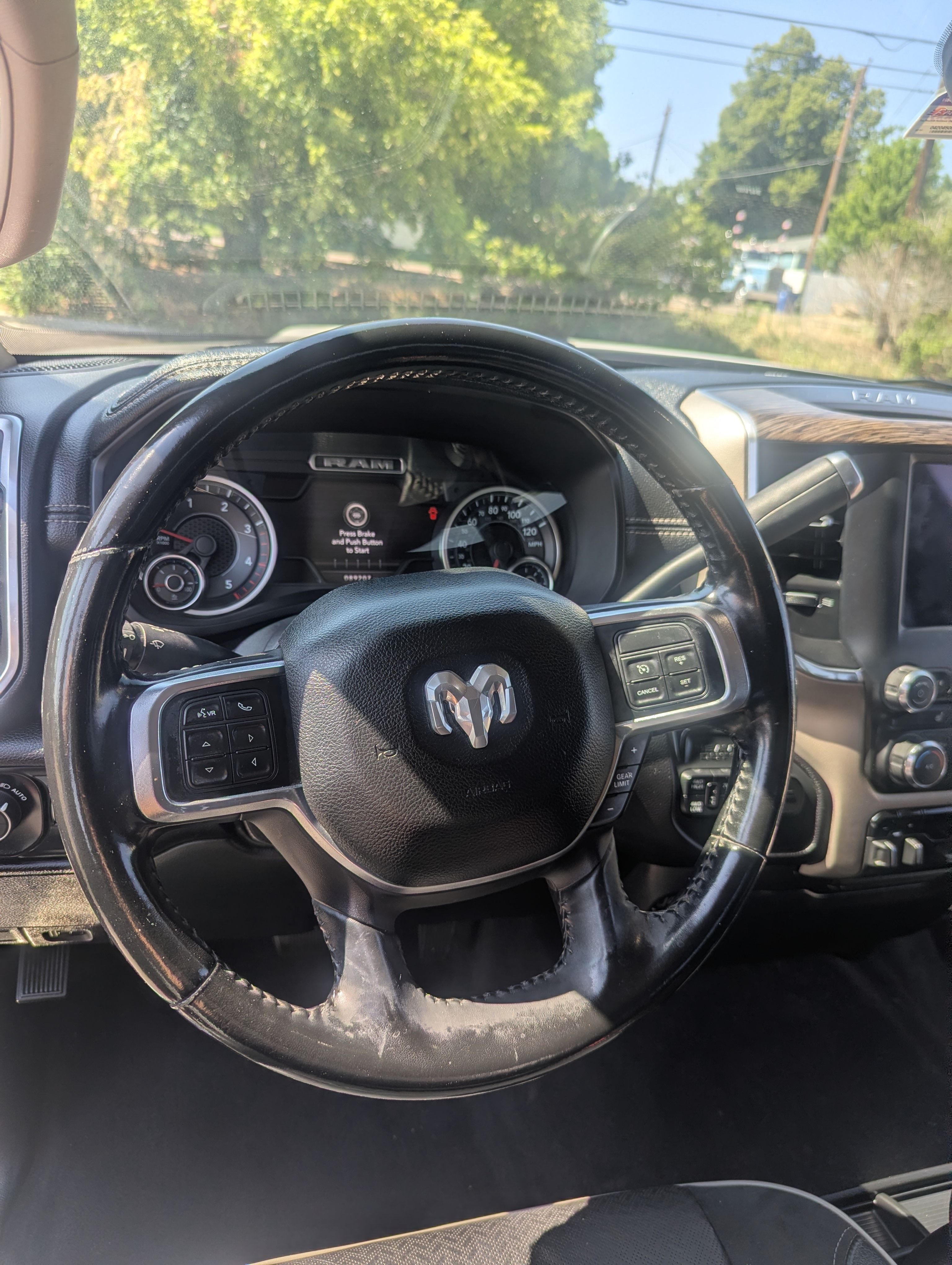 Used 2021 RAM 2500 Laramie AWD/4WD image 28