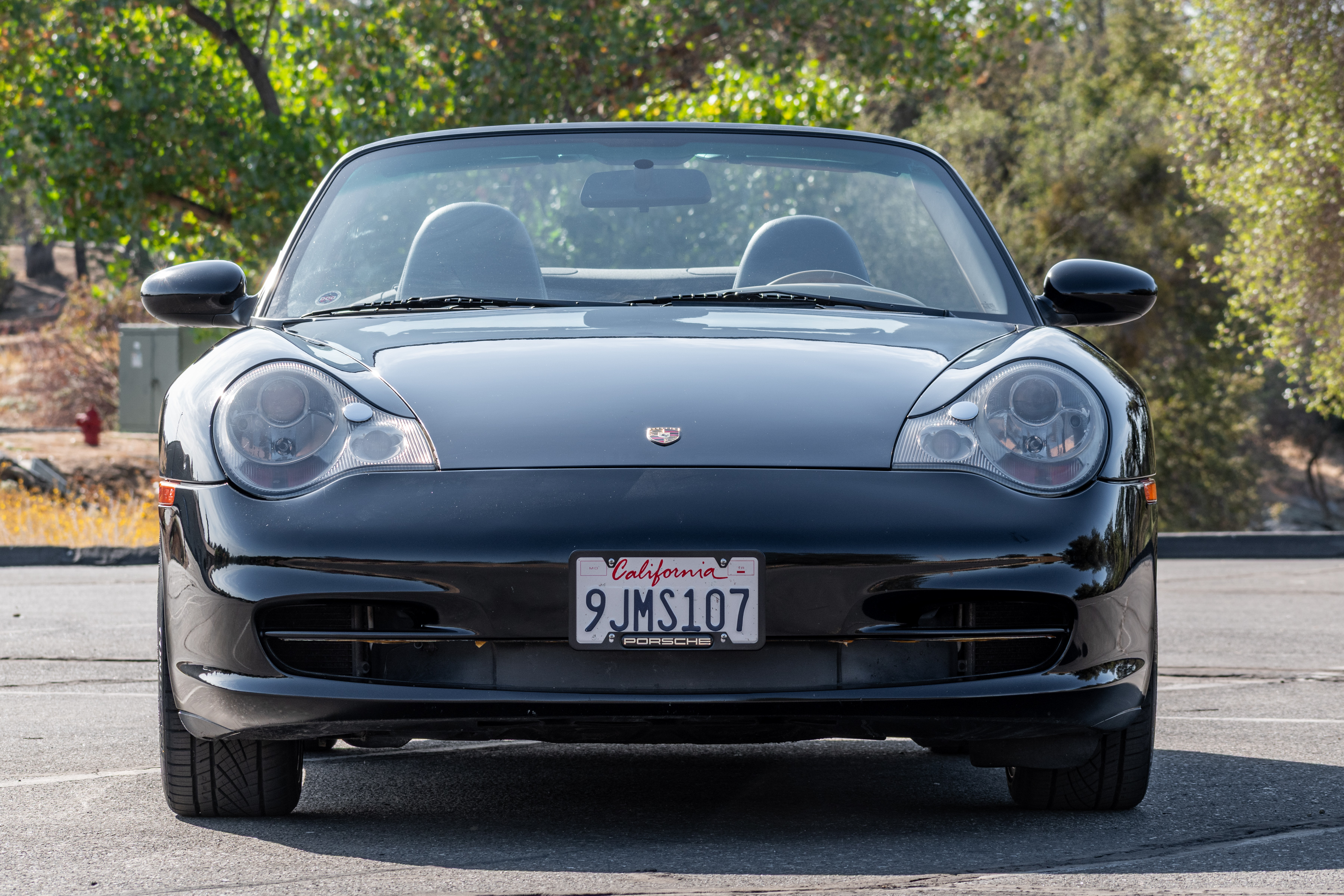 Used 2002 Porsche 911 Carrera 4 AWD/4WD image 1