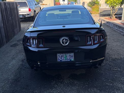 Used 2014 Ford Mustang Premium w/ Electronics Package RWD image 9