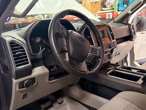 Used 2015 Ford F150 XLT w/ Equipment Group 301A Mid image 11