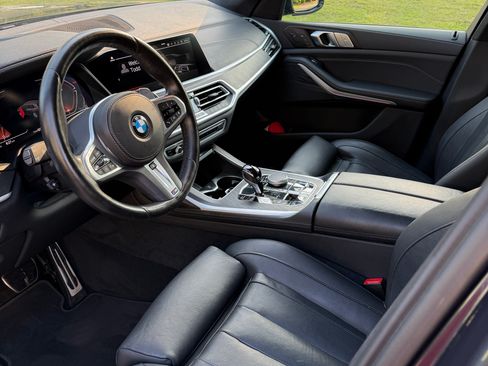 Used 2022 BMW X7 xDrive40i w/ M Sport Package image 10