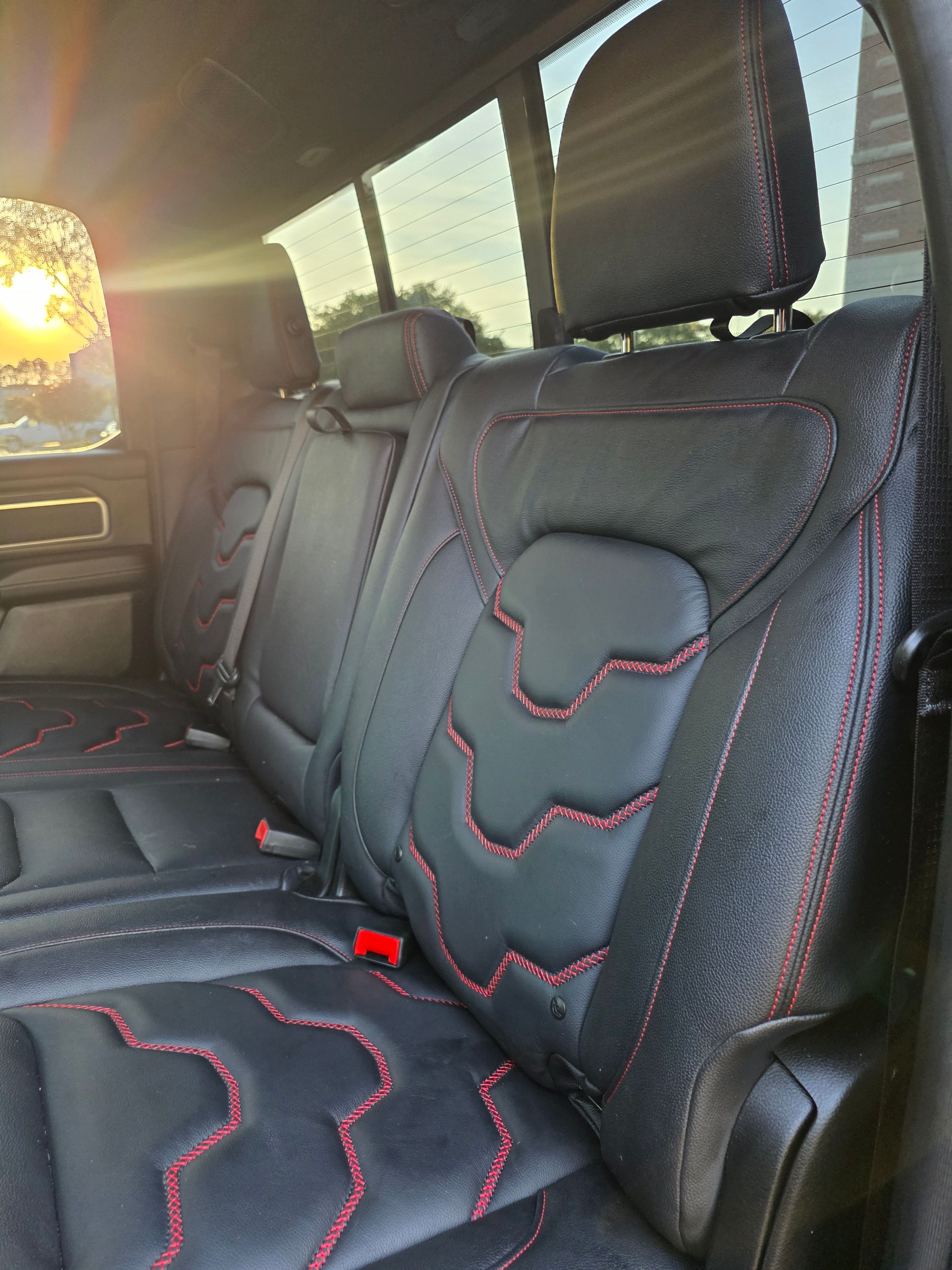 Used 2022 RAM 1500 Big Horn AWD/4WD image 14