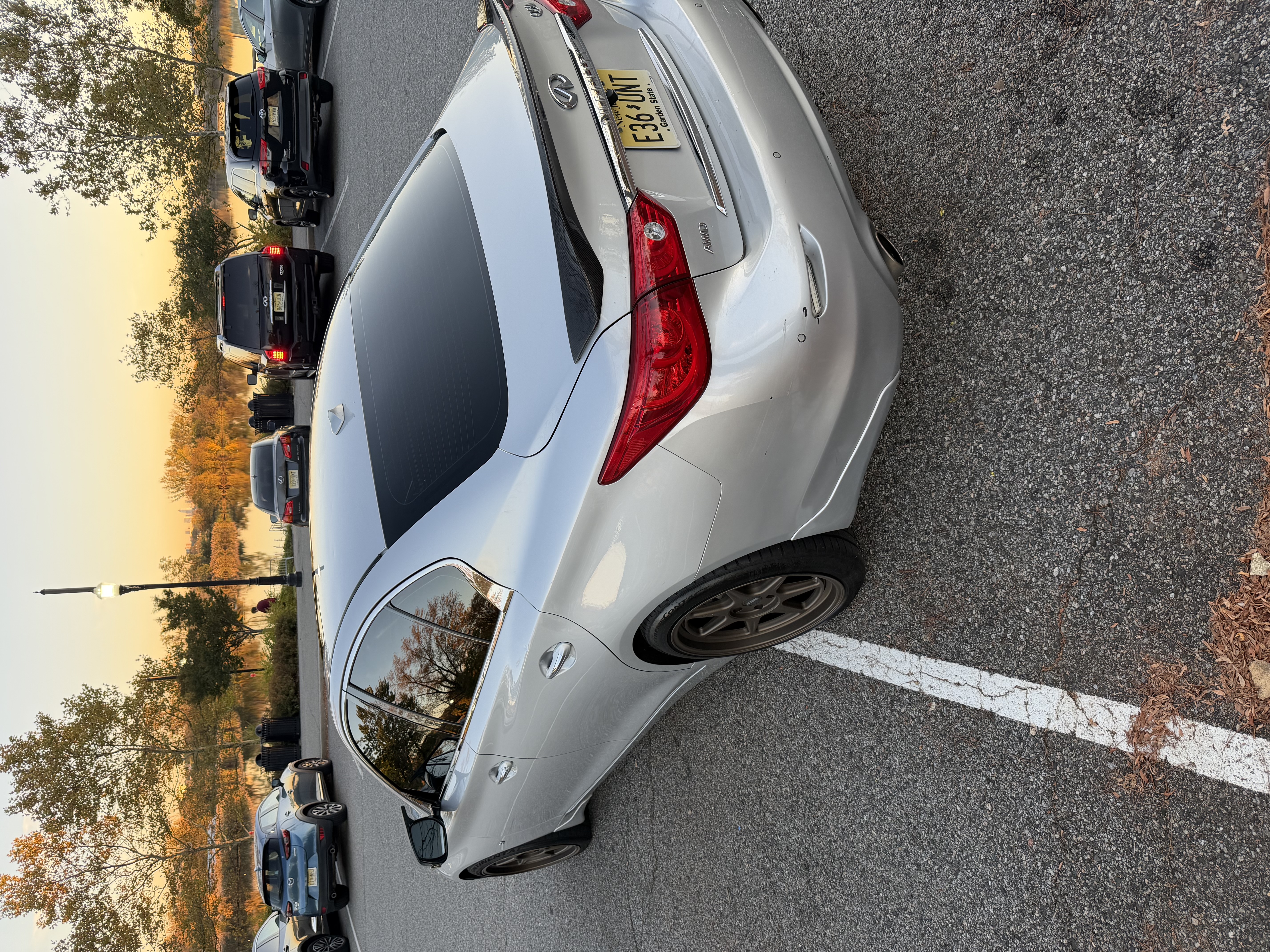Used 2015 INFINITI Q50 Premium w/ Deluxe Touring Package AWD/4WD image 6