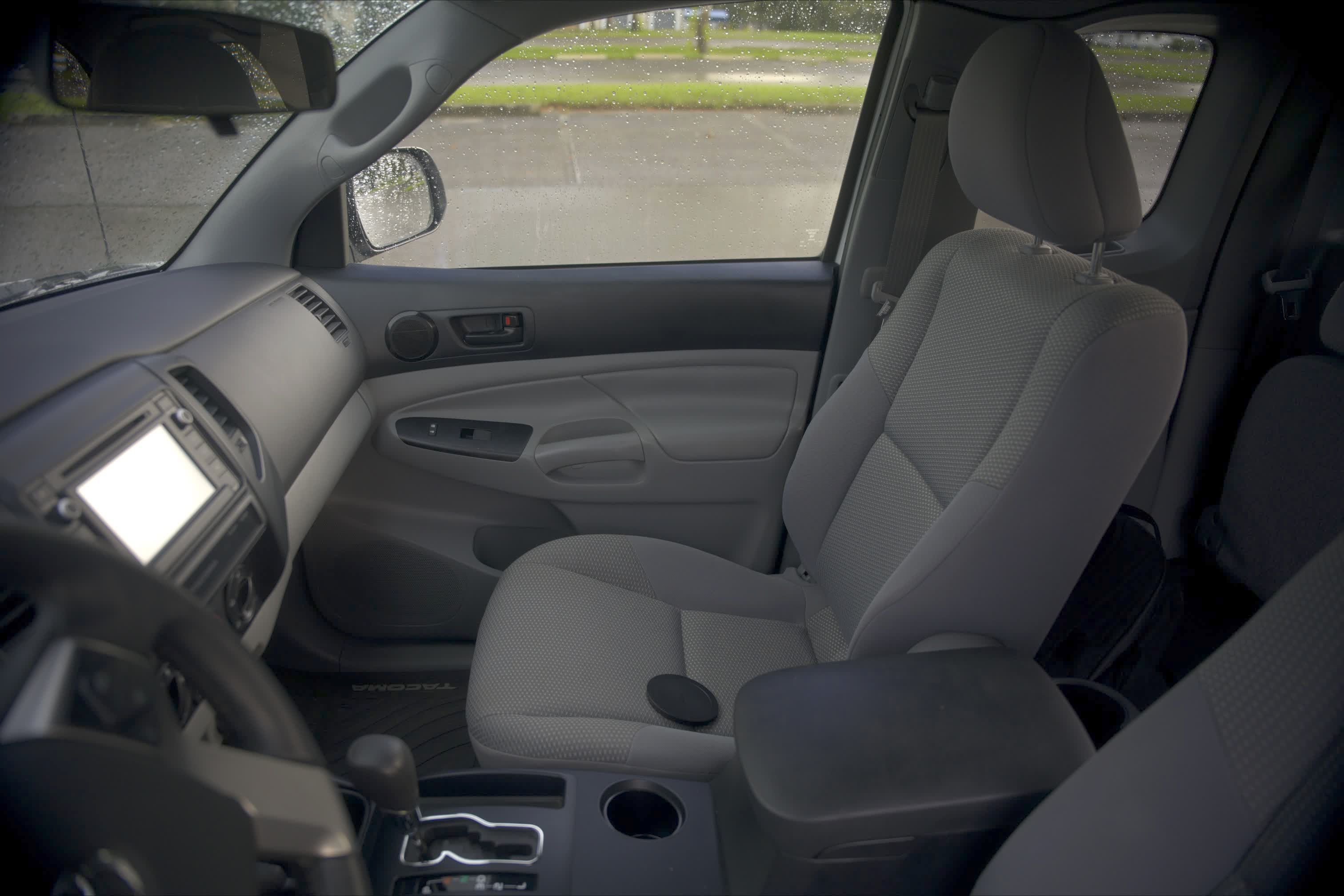 Used 2015 Toyota Tacoma 2WD Access Cab w/ Convenience Package image 14