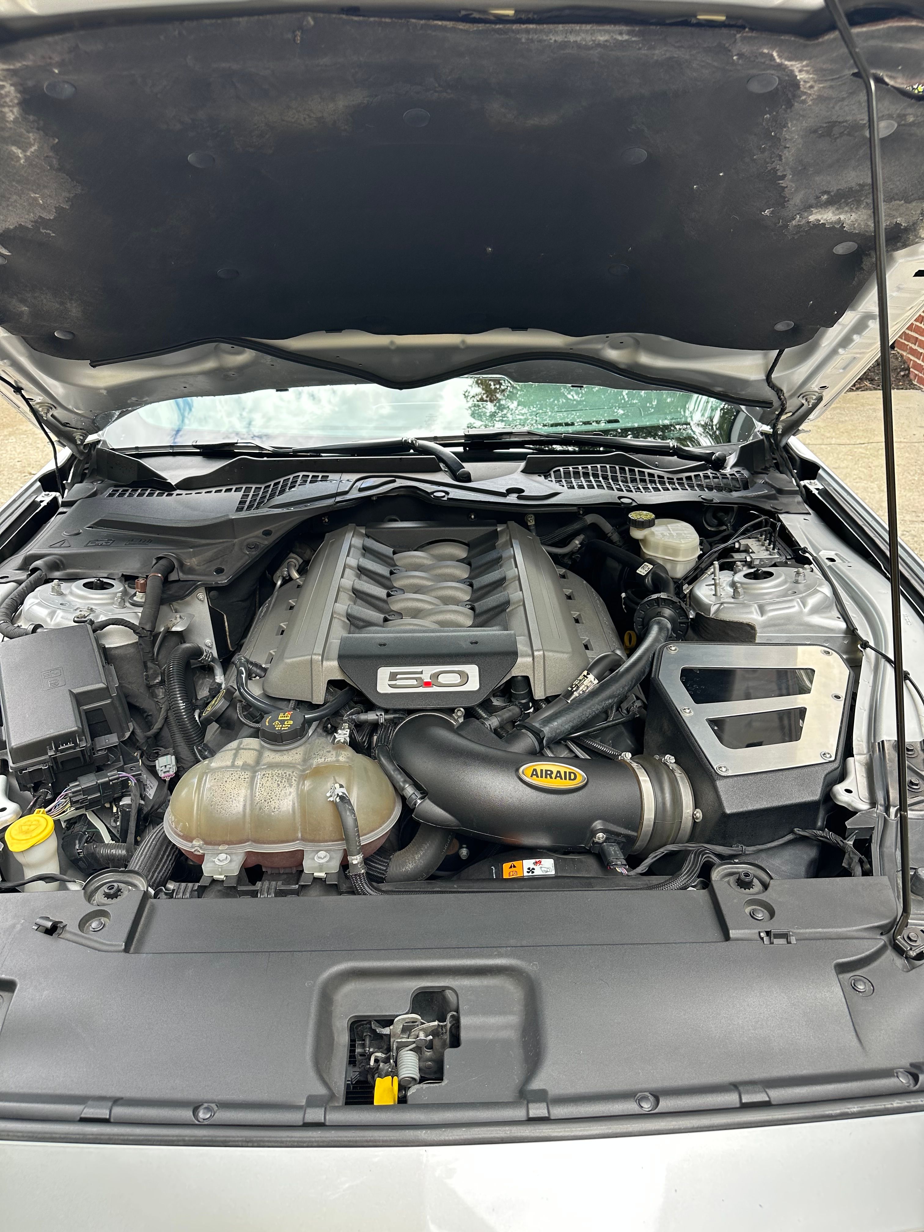 Used 2016 Ford Mustang GT Premium RWD image 29