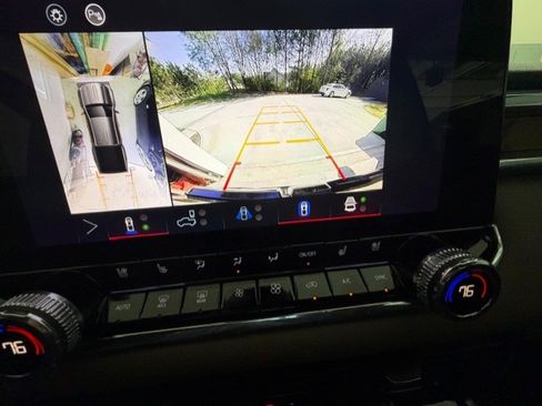 Used 2024 GMC Canyon Denali w/ LPO, Denali Black Edition image 17