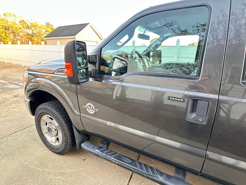 Used 2016 Ford F250 XLT w/ FX4 Off-Road Package image 5