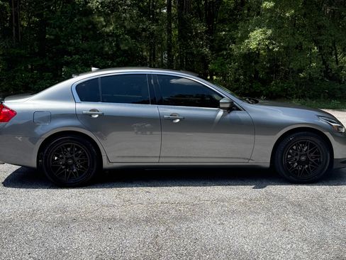 Used 2011 INFINITI G25 Journey w/ Moonroof Pkg image 4