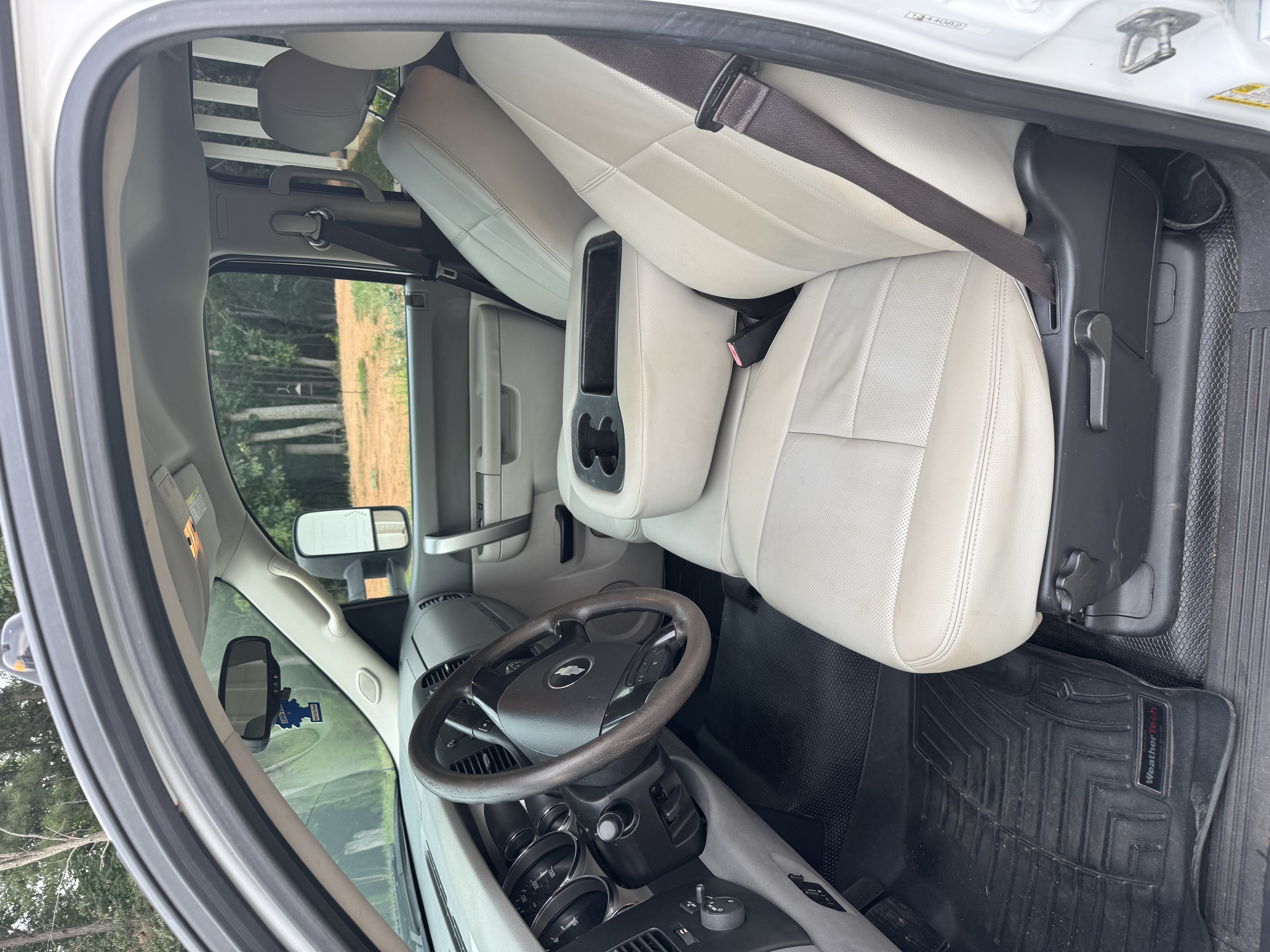 Used 2013 Chevrolet Silverado 3500 W/T AWD/4WD image 12