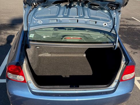 Used 2010 Honda Civic LX image 17