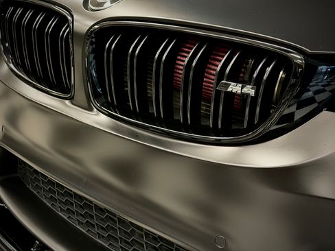 Used 2019 BMW M4 Coupe w/ Competition Package image 21